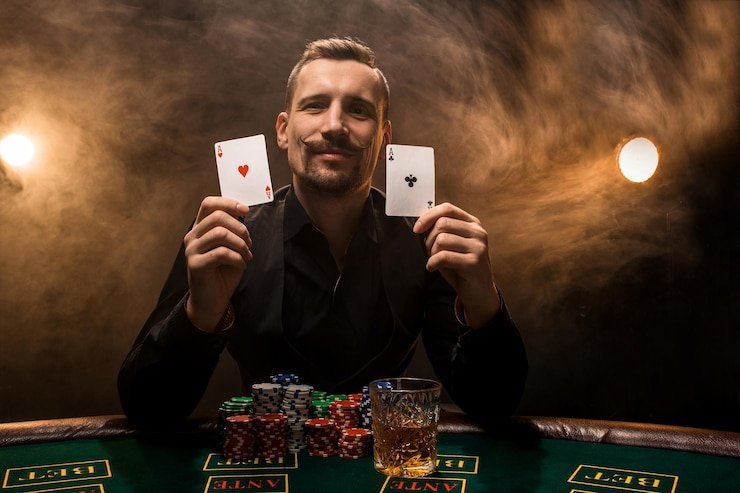 Antarmuka Blackjack yang responsif di perangkat mobile Layar permainan Blackjack di aplikasi mobile dingdongtoto